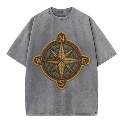 Compass rose with cardinal directions - explorer symbol - Vintage T-shirt - Grey