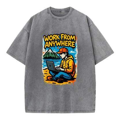 Digital nomad with laptop on beach/mountain - work from anywhere lifestyle, - Vintage T-shirt - Grey