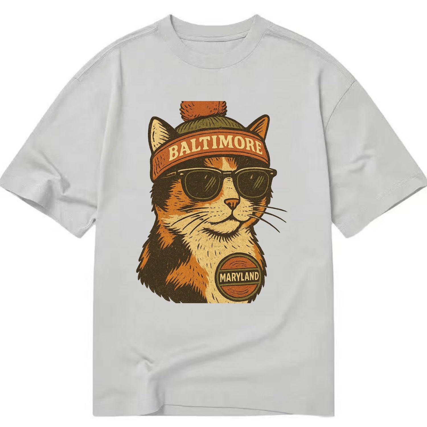 Maryland Calico Cat wearing Baltimore beanie with pom pom and wayfarer sunglasses - Classic T-shirt - Grey