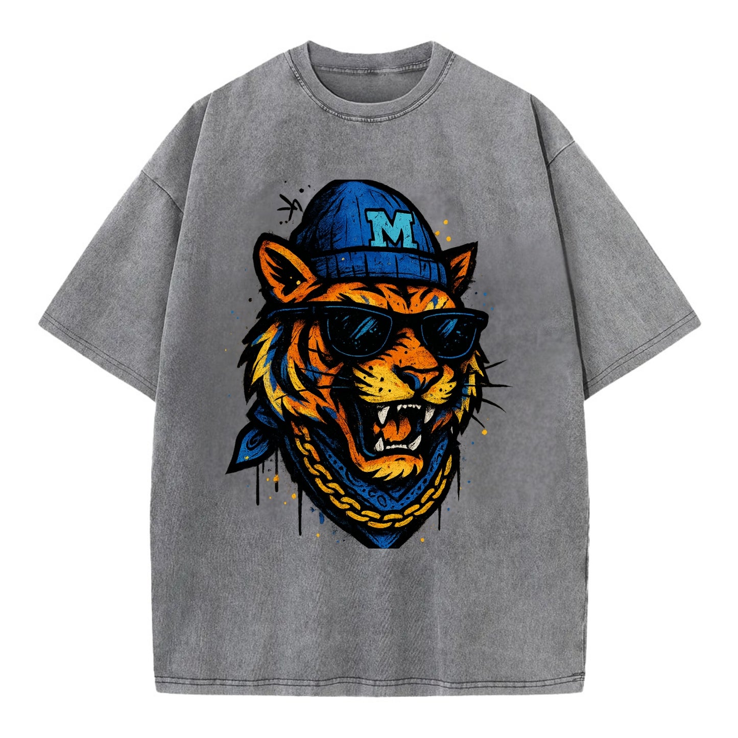 Memphis Tiger wearing Memphis beanie with M patch - Vintage T-shirt - Grey
