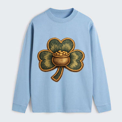ST PATRICKS CLOVER - lucky clover with gold in green and gold , Irish - Classic Long Sleeve Shirt - Light Blue