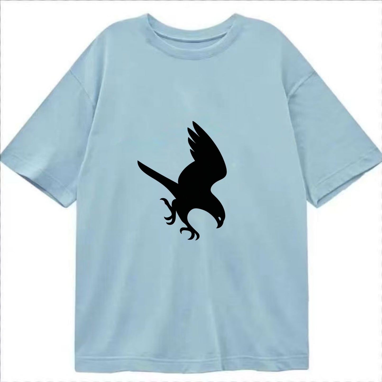 Hawk diving for prey - Classic T-shirt - Light Blue