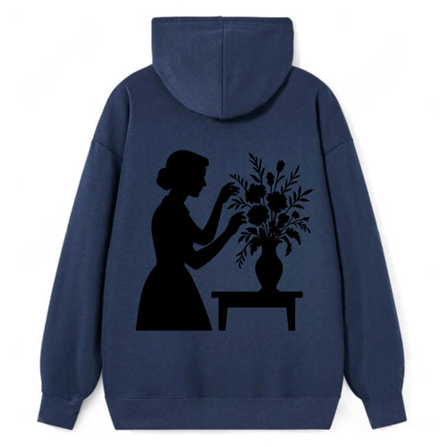 Florist arranging dramatic bouquet - Classic Pullover Hoodie