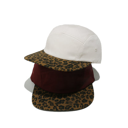 5-Panel Leopard Print Camp Cap – Adjustable Metal Buckle, Unisex Streetwear Hat for Casual & Bold Style