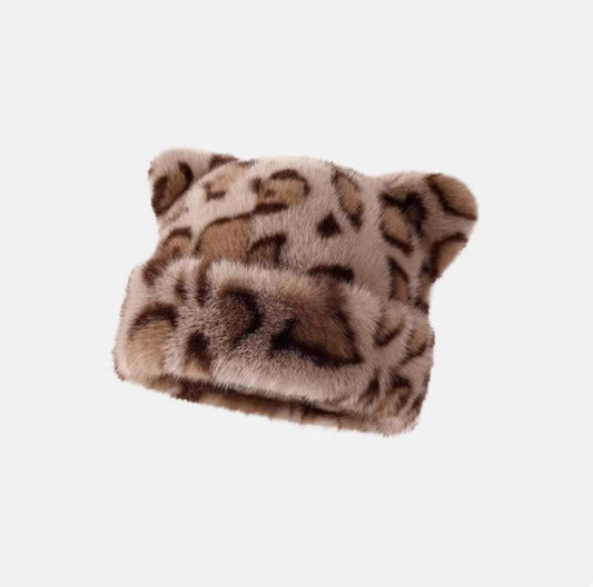 Chic Leopard Fuzzy Beanie – Soft Plush Winter Hat for Women, Cozy & Vintage Style