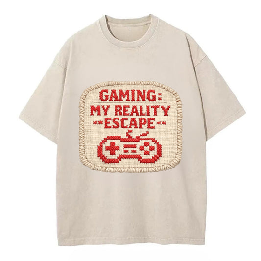 GAMING: MY REALITY ESCAPE - red game escape - red - gaming reality escape - Vintage T-shirt - Off White