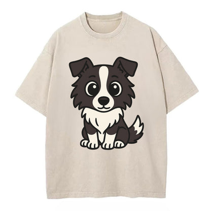 Border Collie - Intense stare sitting pose - Vintage T-shirt - Off White