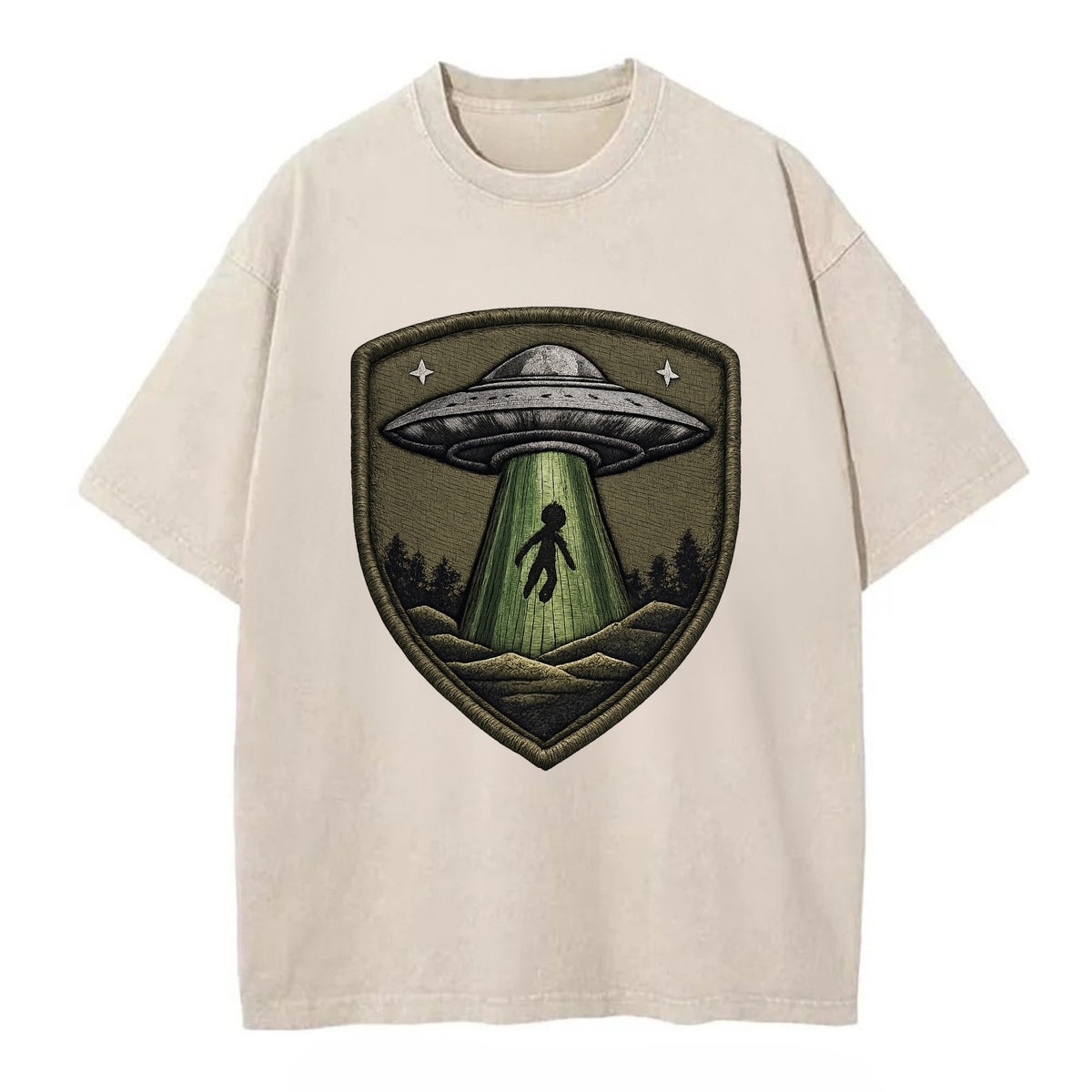 UFO ALIEN - flying saucer with beam in silver and green , extraterrestrial - Vintage T-shirt - Off White