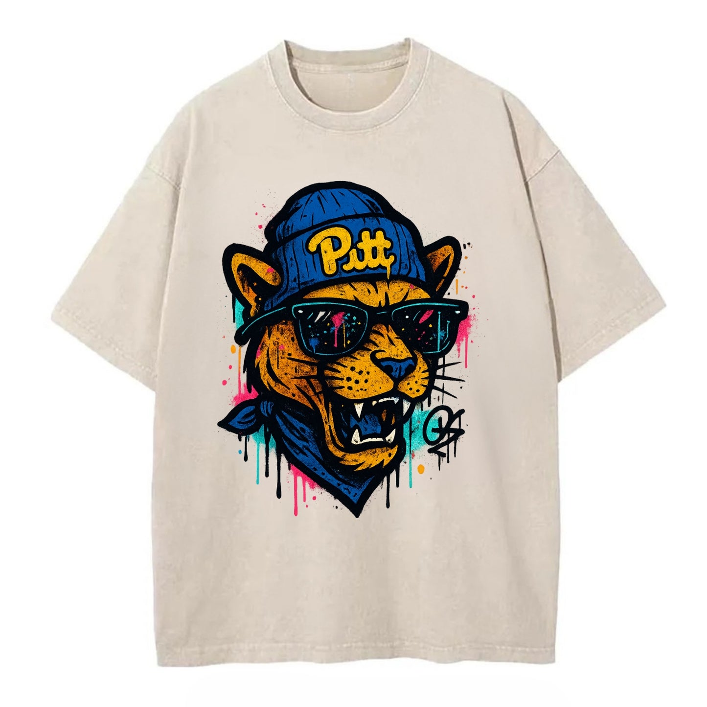 Pittsburgh Panther wearing Pitt beanie with script patch - Vintage T-shirt - Off White