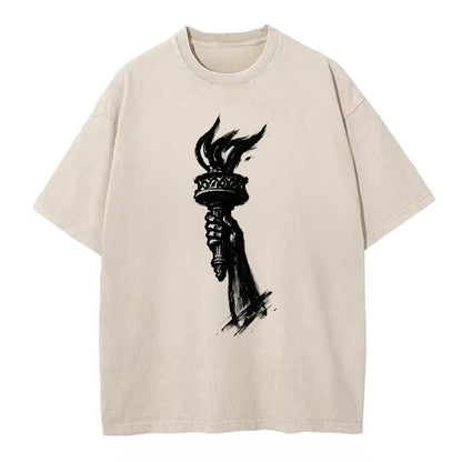 Statue of Liberty torch - freedom and democracy ink painting - Vintage T-shirt - Off White