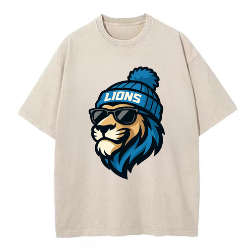 Detroit Lion wearing Lions Honolulu blue and silver beanie with pom pom and - Vintage T-shirt