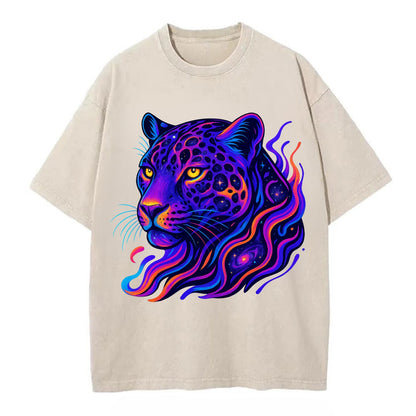 Powerful jaguar with rosettes containing miniature galaxies, cosmic purple and - Vintage T-shirt - Off White