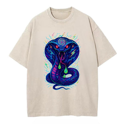 Mesmerizing cobra with hypnotic spiral patterns in the hood, scales that shimmer - Vintage T-shirt - Off White