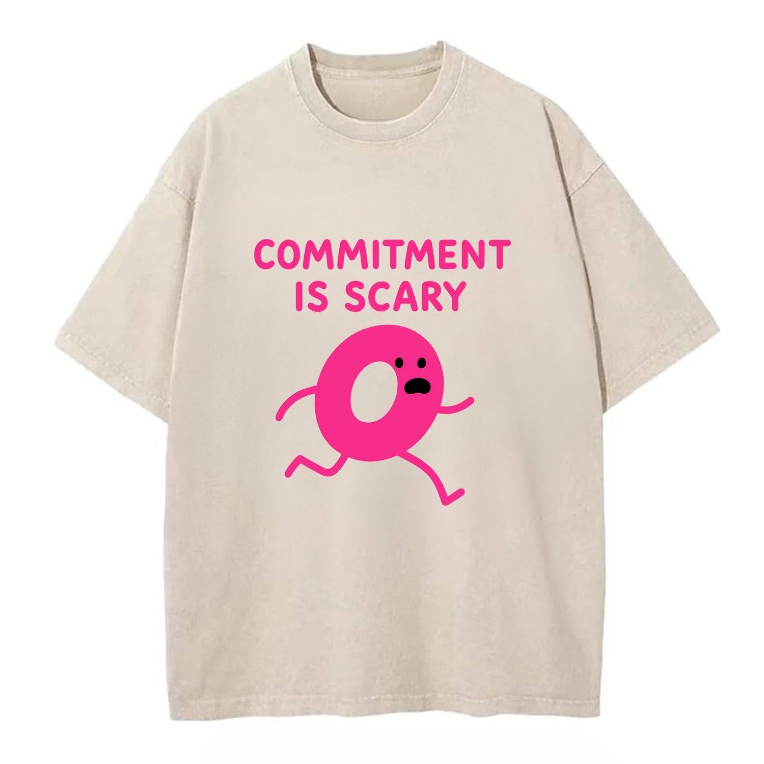 COMMITMENT IS SCARY | Terrified ring running away - Vintage T-shirt - Off White