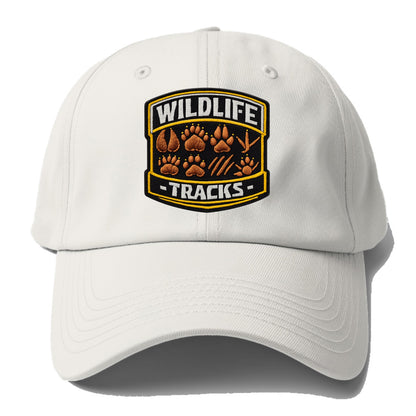 WILDLIFE TRACKS - animal footprints in brown , tracker - Baseball Cap - Off White