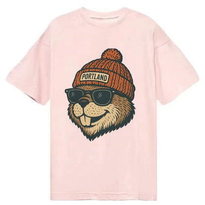 Oregon Beaver wearing Portland beanie with pom pom and wayfarer sunglasses - Classic T-shirt - Pink