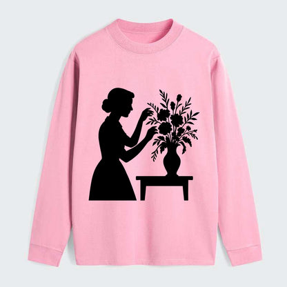 Florist arranging dramatic bouquet - Classic Long Sleeve Shirt - Pink
