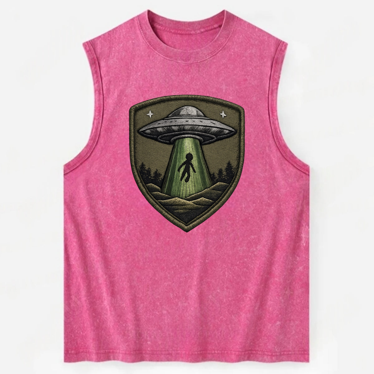 UFO ALIEN - flying saucer with beam in silver and green , extraterrestrial - Vintage Washed Tank - Pink