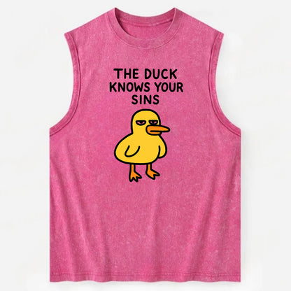 THE DUCK KNOWS YOUR SINS | Yellow duck with judgmental stare - Vintage Washed Tank - Pink