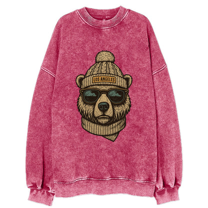 California Grizzly Bear wearing Los Angeles beanie with pom pom and wayfarer - Vintage Sweatshirt - Pink