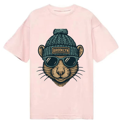 NYC Rat wearing Brooklyn beanie with pom pom and wayfarer sunglasses - Classic T-shirt - Pink