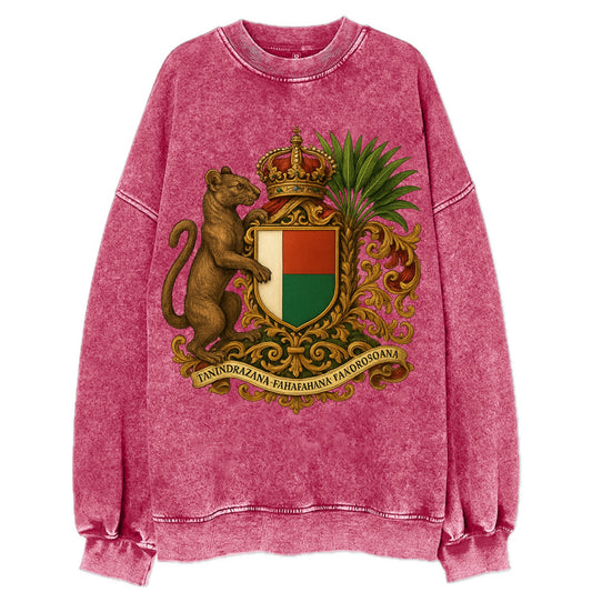 Madagascar Fossa Hunter  - Vintage Sweatshirt - Pink