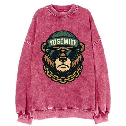 Yosemite Bear - Vintage Sweatshirt - Pink