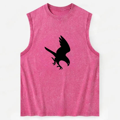 Hawk diving for prey - Vintage Washed Tank - Pink