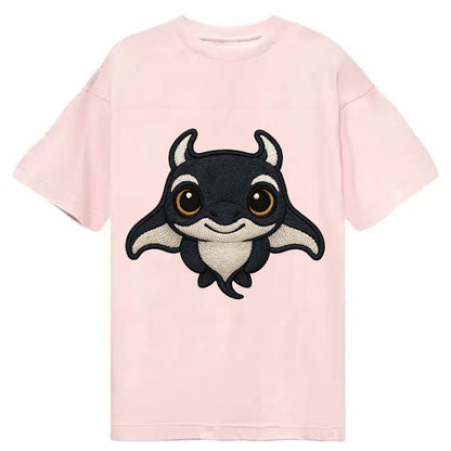 Baby Manta Ray - dark with white markings, cephalic fins, gentle eyes, - Classic T-shirt - Pink