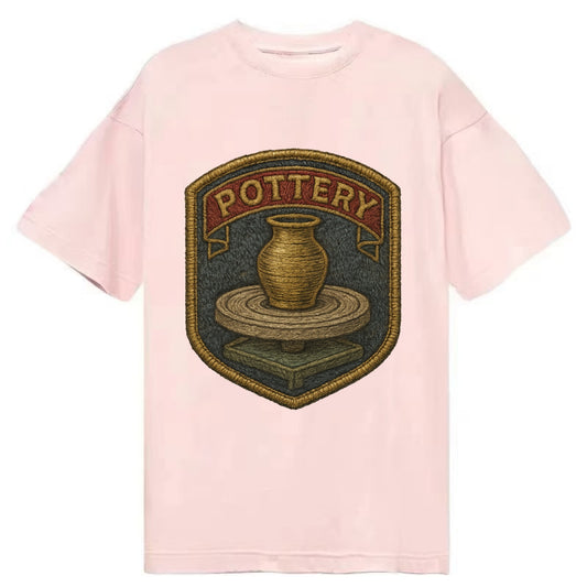 Pottery wheel with clay vessel - ceramicist symbol - Classic T-shirt - Pink