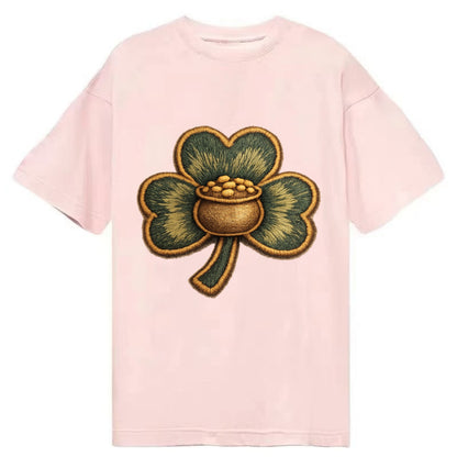 ST PATRICKS CLOVER - lucky clover with gold in green and gold , Irish luck - Classic T-shirt - Pink