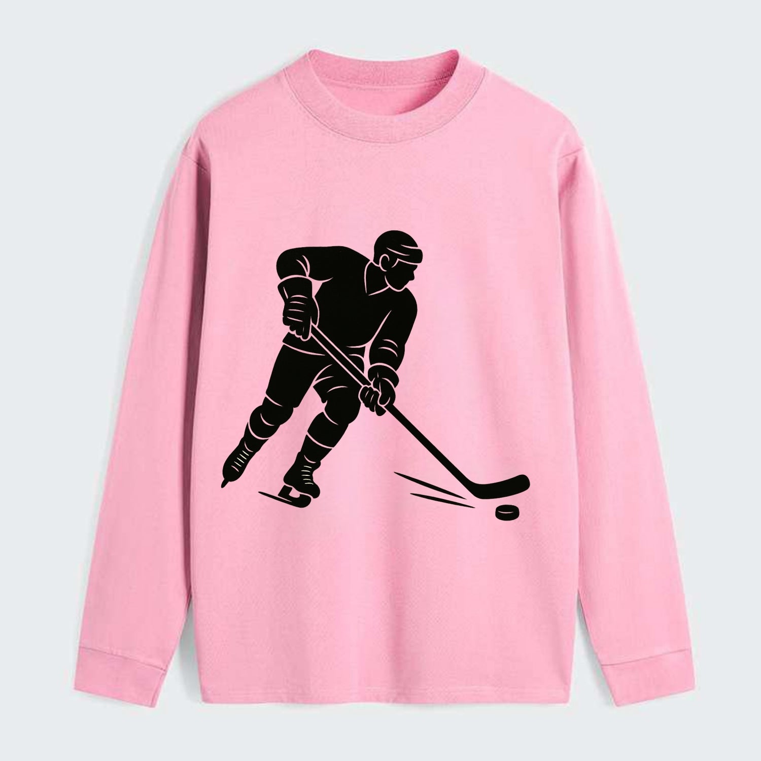 Ice hockey player shooting puck - Classic Long Sleeve Shirt - Pink