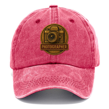 Camera with vintage lens - photographer badge - Classic Cap - Pomegranate Blush(Pink)