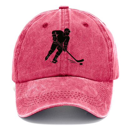 Ice hockey player shooting puck - Classic Cap - Pomegranate Blush(Pink)
