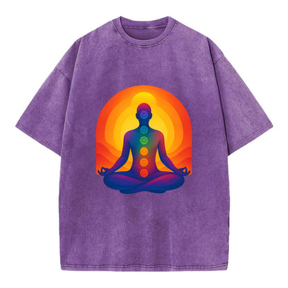 Sunset Meditation - Figure in lotus pose Vintage T-shirt - Purple