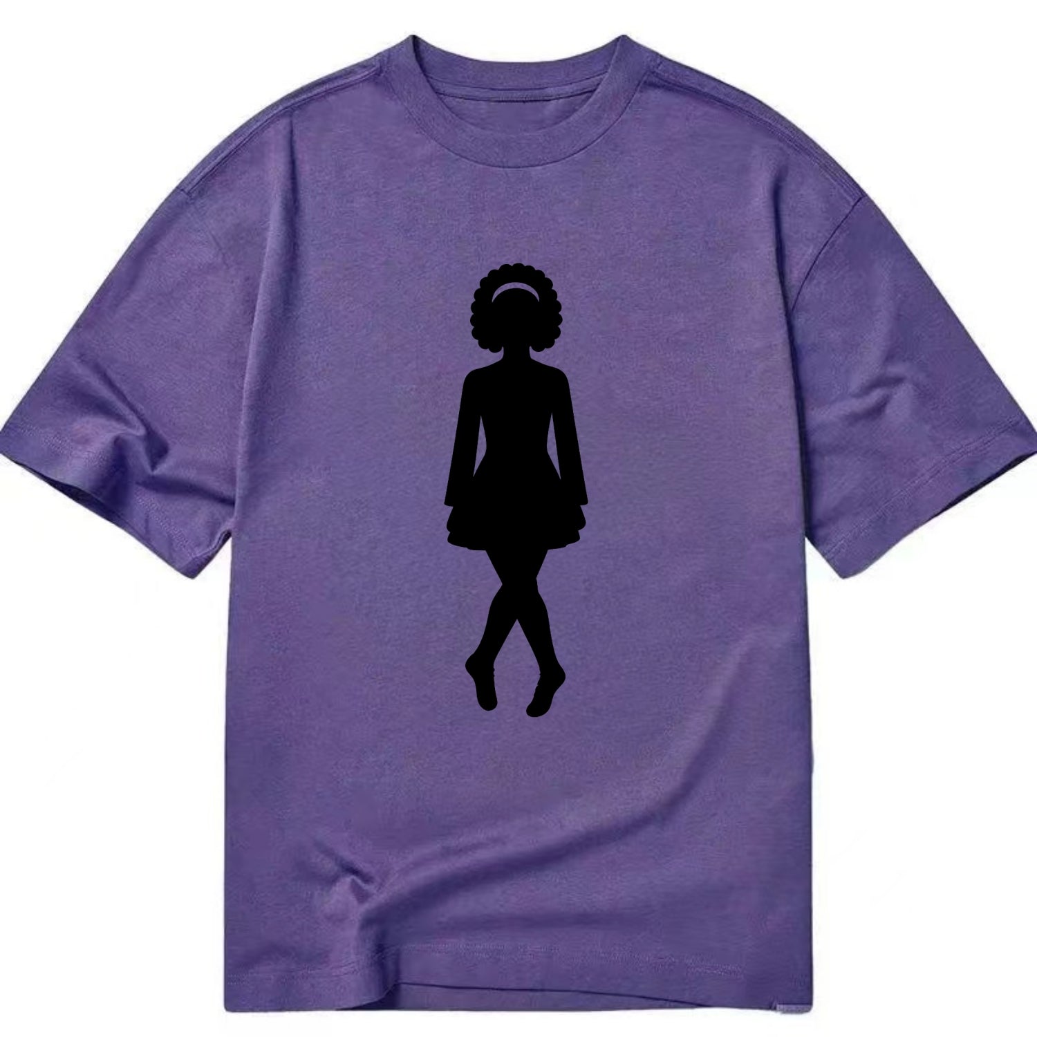 Irish step dancer traditional pose - Classic T-shirt - Purple