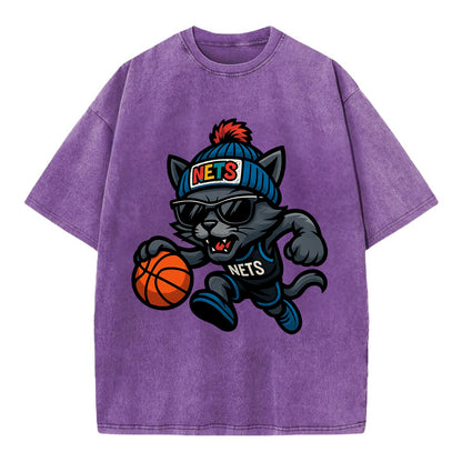 Brooklyn Cat wearing Nets beanie with street art patch and wayfarer sunglasses - Vintage T-shirt - Purple