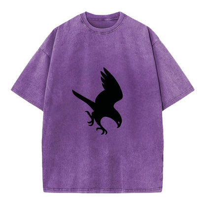 Hawk diving for prey - Vintage T-shirt - Purple
