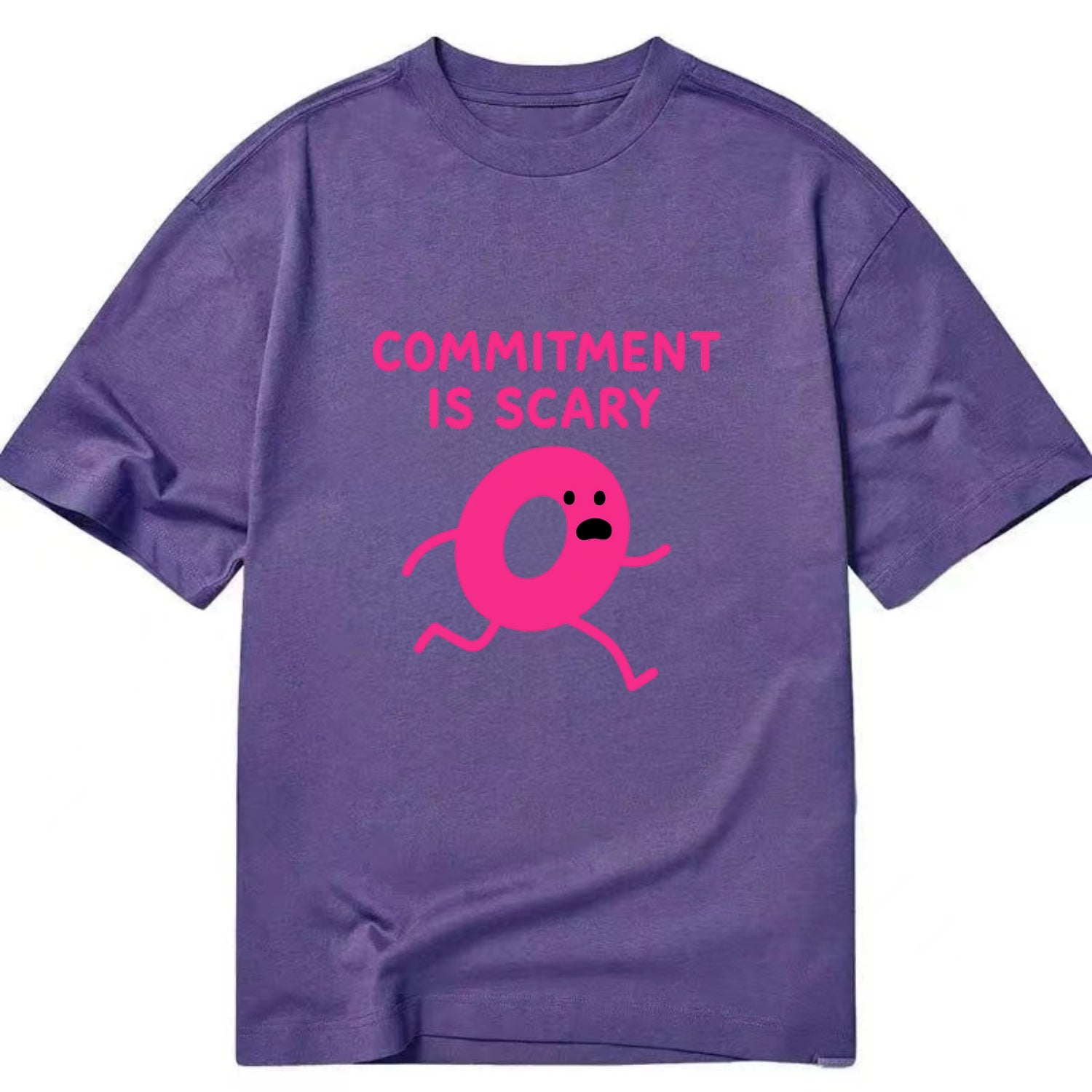 COMMITMENT IS SCARY | Terrified ring running away - Classic T-shirt - Purple