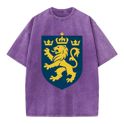 Sweden Three Crowns Emblem  - Vintage T-shirt - Purple