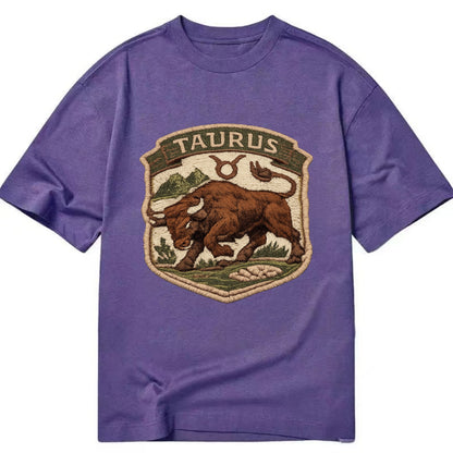 TAURUS BULL - strong bull in brown and green , earth sign - Classic T-shirt - Purple