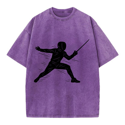 Fencer lunging attack position - Vintage T-shirt - Purple