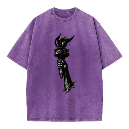 Statue of Liberty torch - freedom and democracy ink painting - Vintage T-shirt - Purple