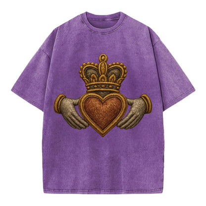 Claddagh  - Vintage T-shirt - Purple