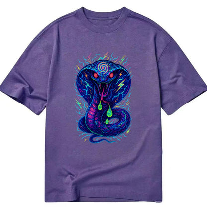 Mesmerizing cobra with hypnotic spiral patterns in the hood, scales that shimmer - Classic T-shirt - Purple