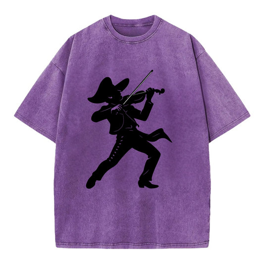 Mariachi violinist passionate performance - Vintage T-shirt - Purple