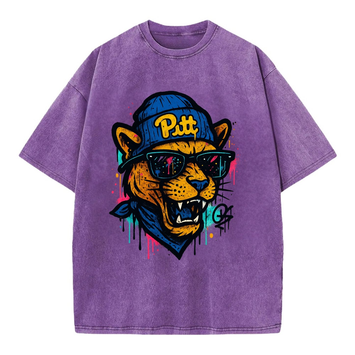 Pittsburgh Panther wearing Pitt beanie with script patch - Vintage T-shirt - Purple