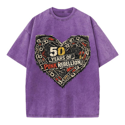 SAFETY PIN LOVE | Heart made of safety pins | Punk romance | DIY jewelry | - Vintage T-shirt - Purple