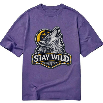 STAY WILD - wolf with text in gray , free spirit - Classic T-shirt - Purple