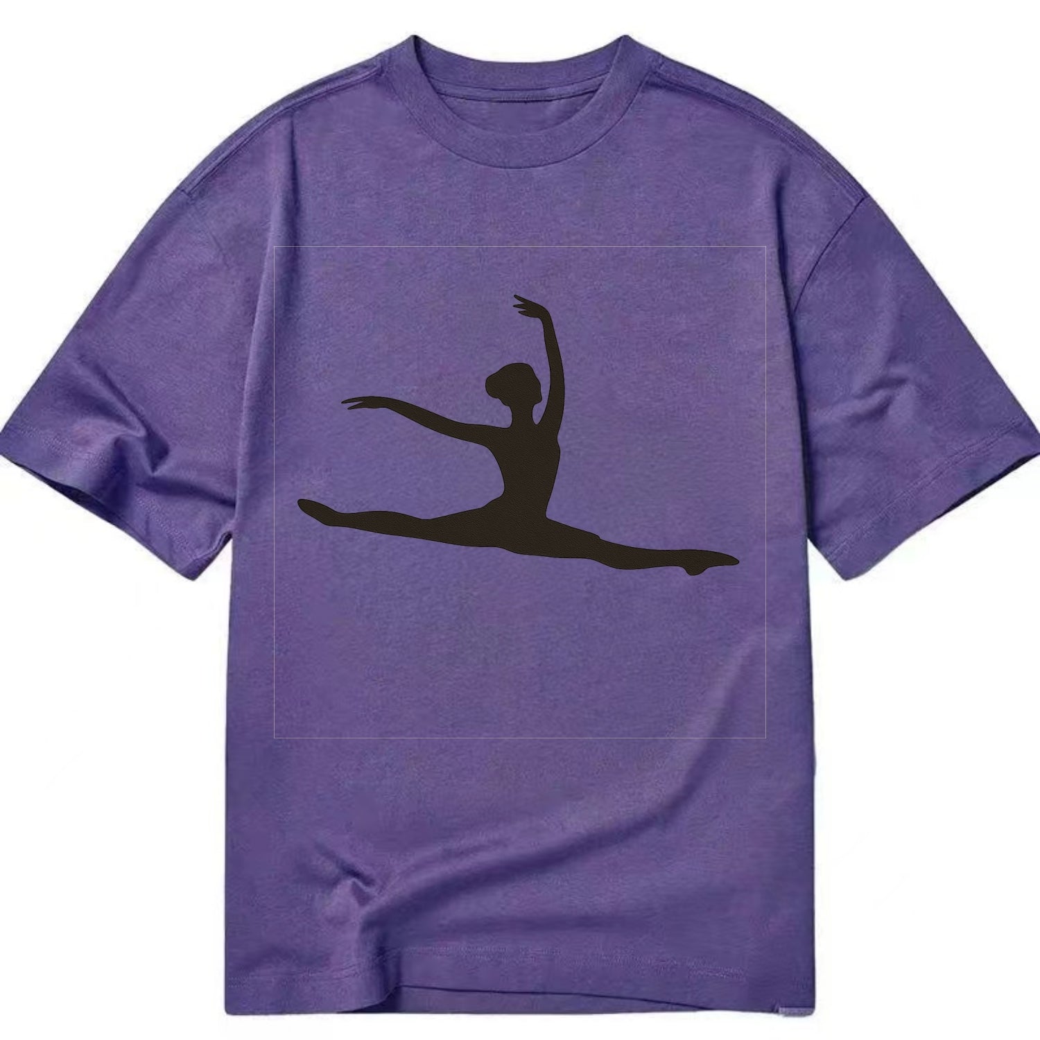 Ballet dancer in grand jete leap - Classic T-shirt - Purple